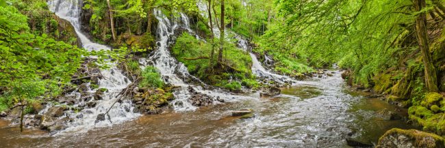 14923-france-Correze-Cascades-sur-la-Diege-(affluent-de-la-Dordogne)-Mestes-panorama-sentucq.h