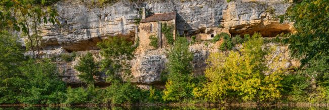 15211-france-Dordogne-Village-troglodytique-de-la-Madeleine-au-dessus-de-la-Vezere-Tursac-panorama-sentucq.h