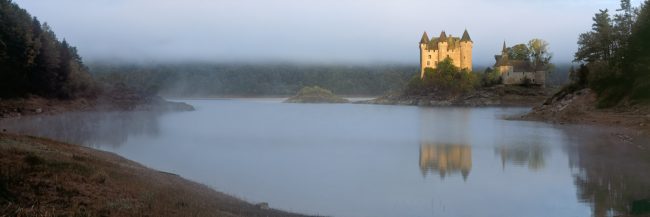 4981-france-Cantal-Chateau-de-Val-Lanobre-panorama-sentucq.h